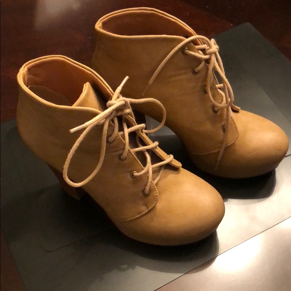 Soda Shoes - Soda Brand Boots